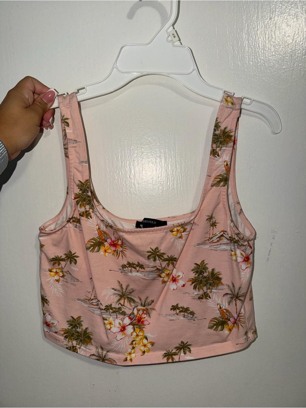 Forever 21 Peach Floral Tropical Crop Tank